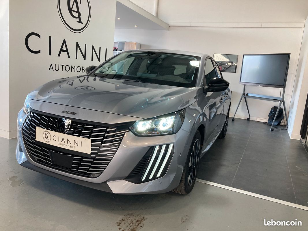 PEUGEOT 208 ESSENCE 100CV ALLURE MANUELLE 